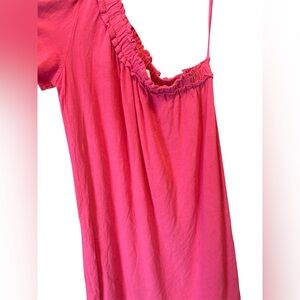 Monte’au Los Angeles Pink Ruffled Women's dress